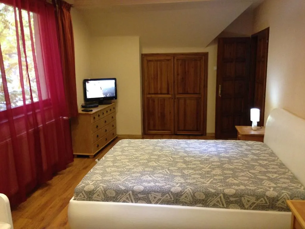 Eszti Vendeghaz Guest House Debrecen