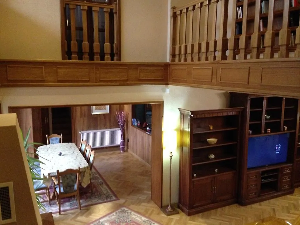 Eszti Vendeghaz Guest House Debrecen