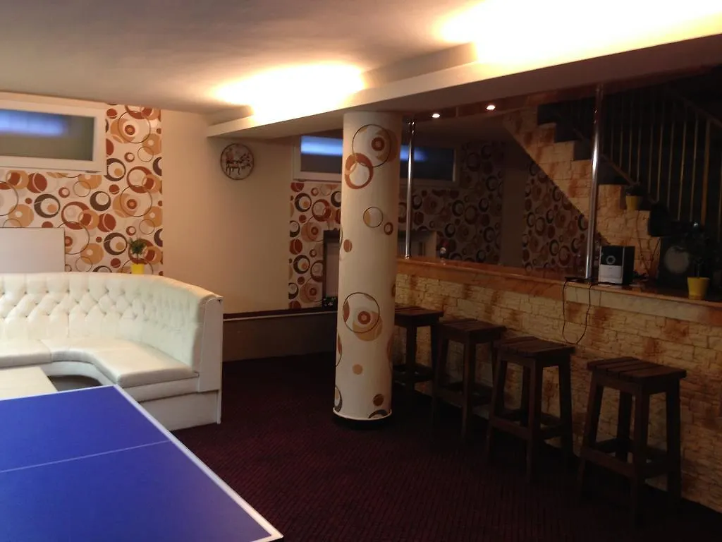 Eszti Vendeghaz Guest House Debrecen